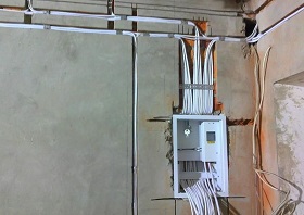 Монтаж электропроводки в Гатчине