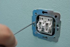 Установка внутренних выключателей Установка внутренних выключателей в Гатчине